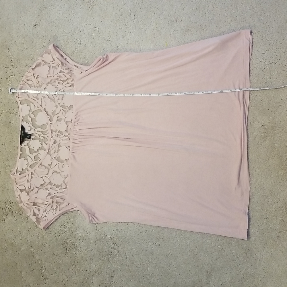 Rose colored Lacey tea with roughing in center